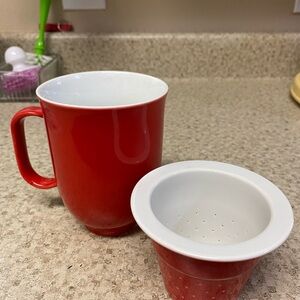 The Tea Spot Tech Teaware mug with Infuser